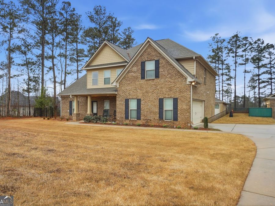 Property Image 4