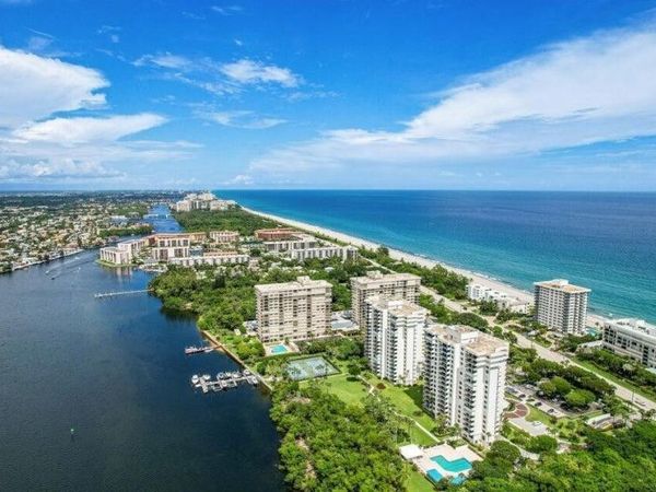 2001 N Ocean Boulevard, Unit 305, Boca Raton, FL 33431