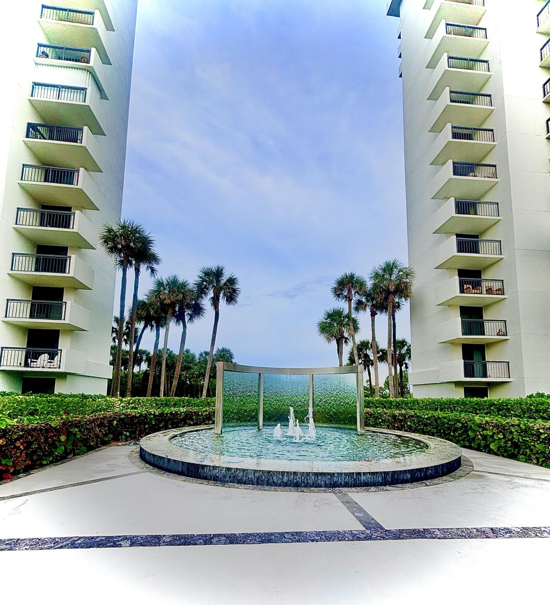 2001 N Ocean Boulevard, Unit 305, Boca Raton, FL 33431 Photo