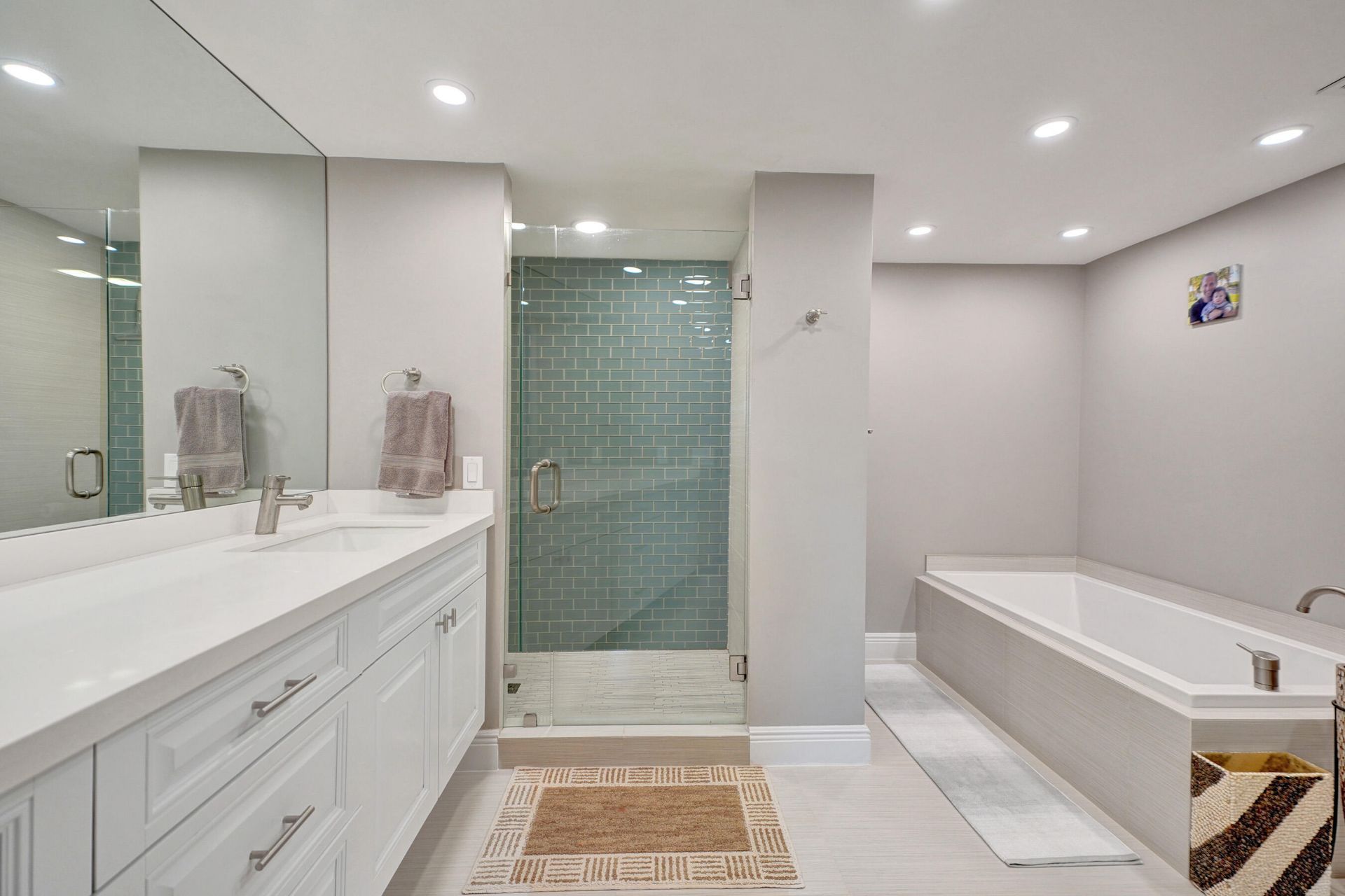 2001 N Ocean Boulevard, Unit 305, Boca Raton, FL 33431 Photo