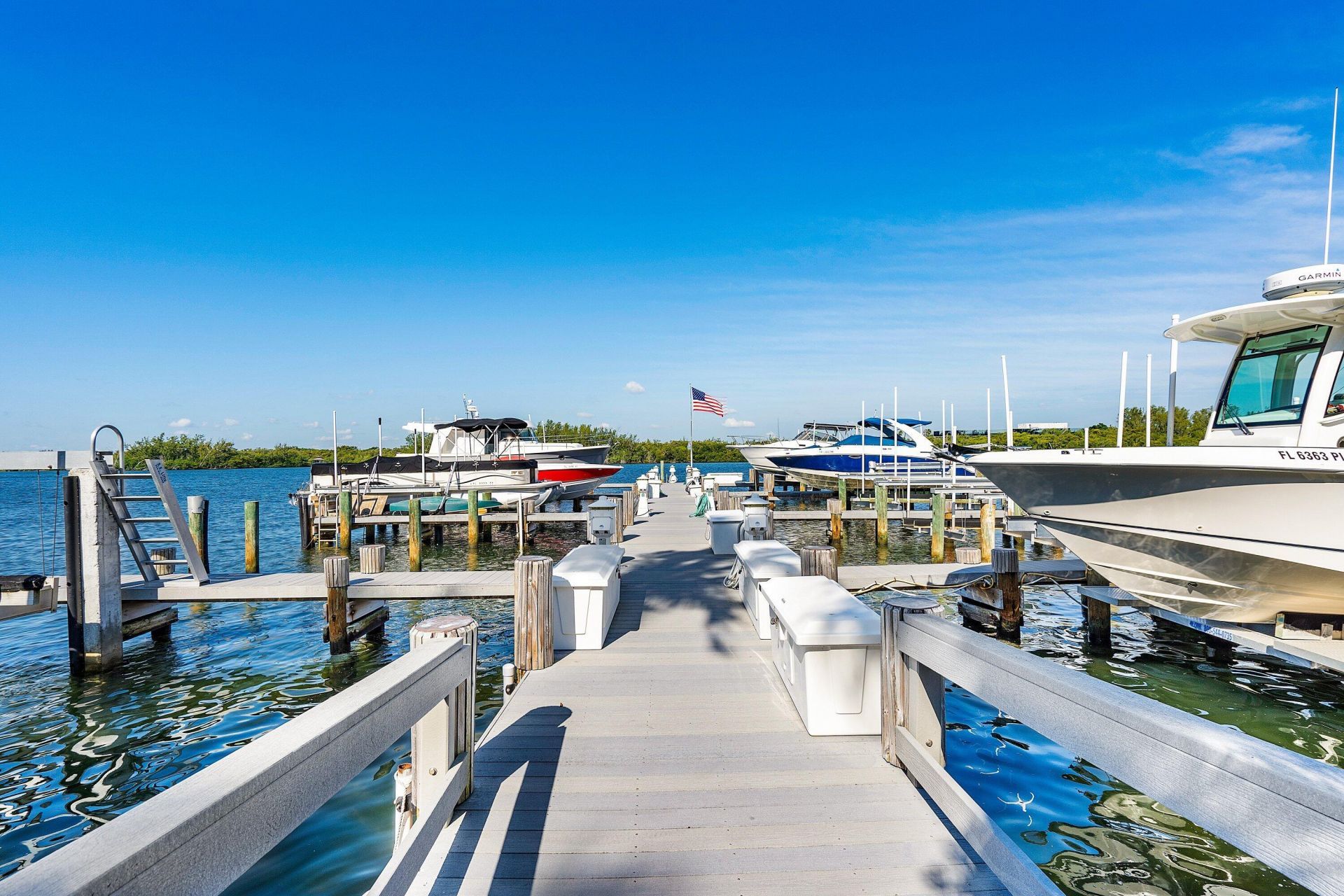 2001 N Ocean Boulevard, Unit 305, Boca Raton, FL 33431 Photo