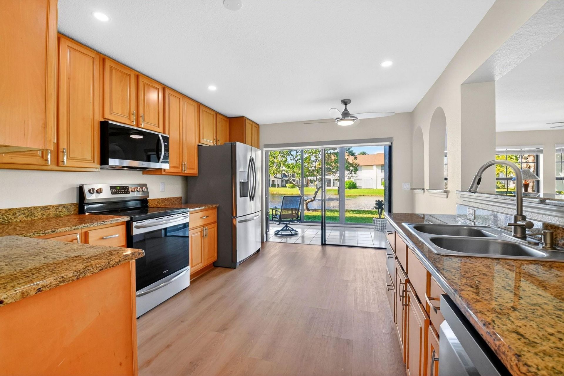 3042 Lucerne Park Drive, Unit 5612, Greenacres, FL 33467 Photo