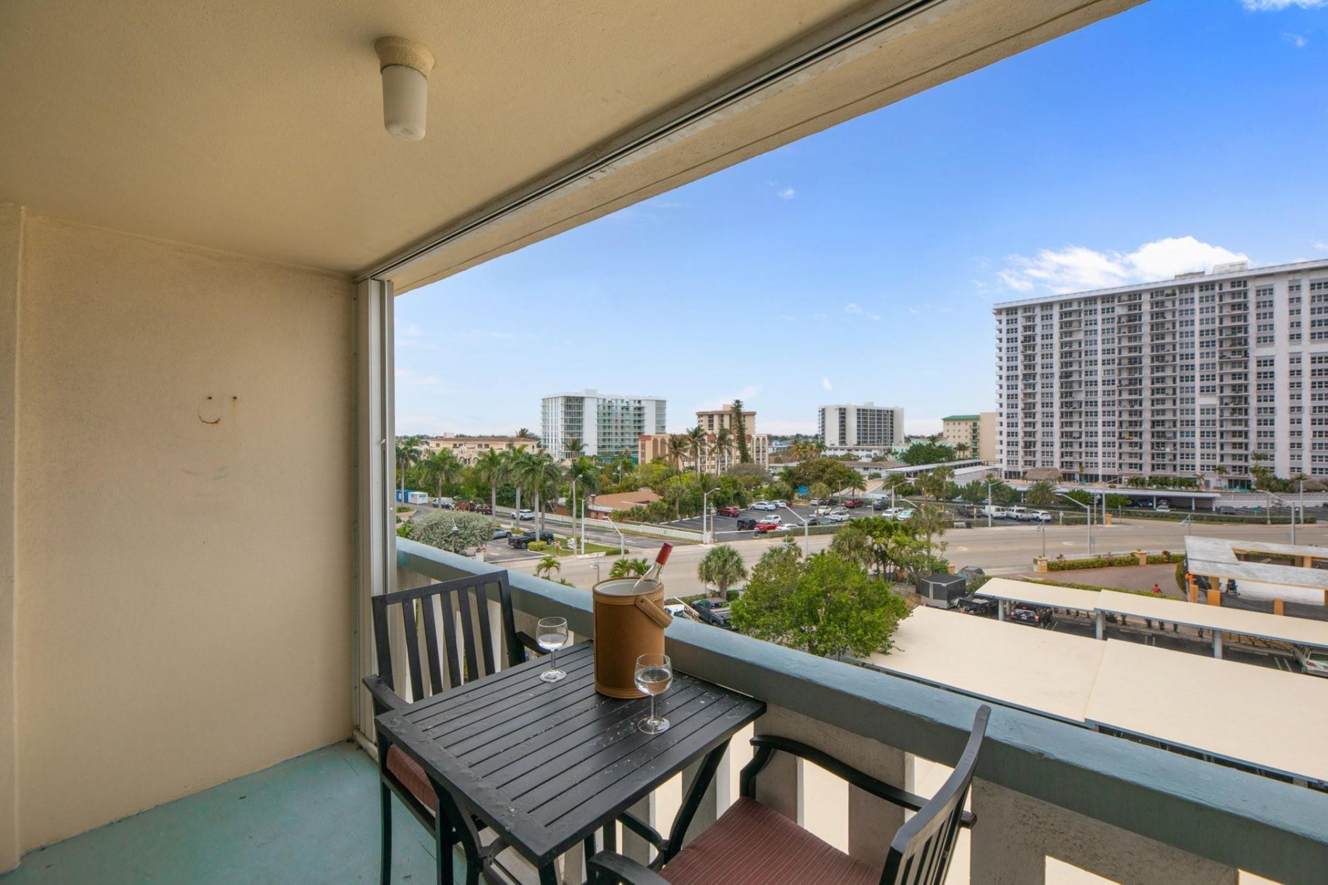 305 N Pompano Beach Boulevard, Unit 505, Pompano Beach, FL 33062 Photo