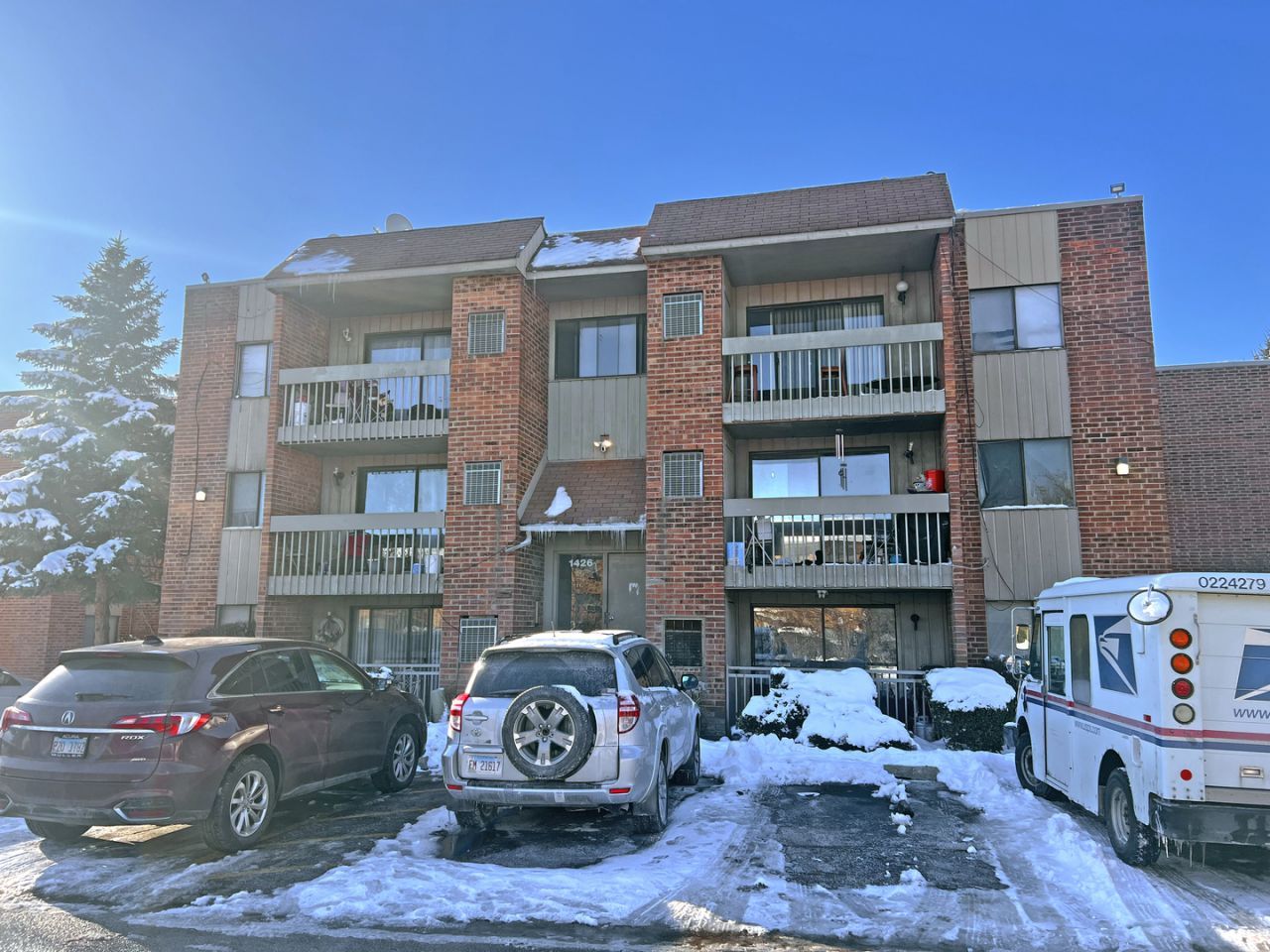 1426 Port O Call Drive, Palatine, IL 60074