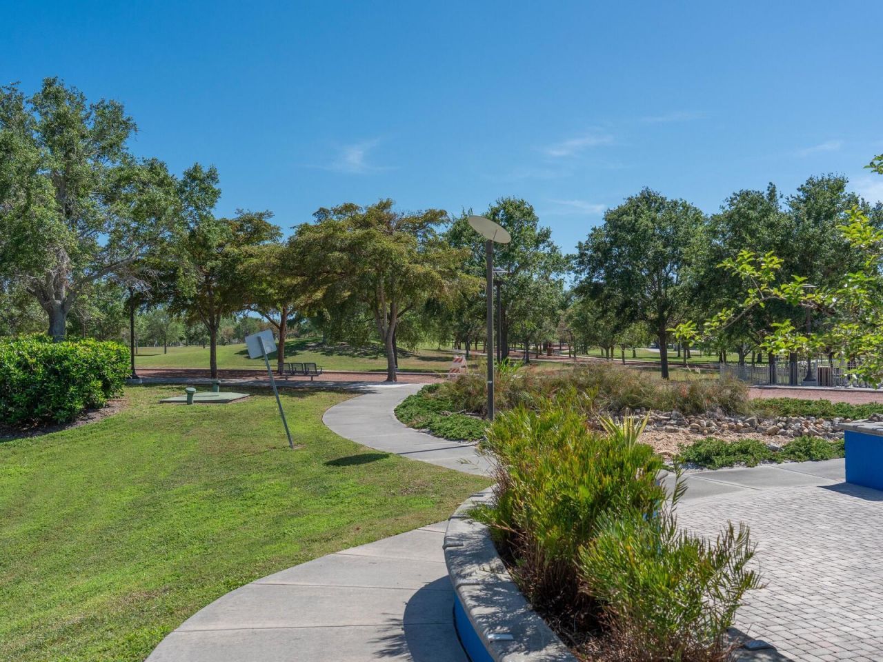 508 Laurel Park Drive, Sarasota, FL 34236 Photo