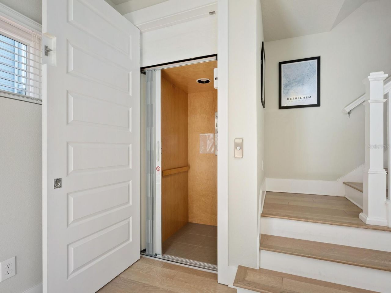 508 Laurel Park Drive, Sarasota, FL 34236 Photo