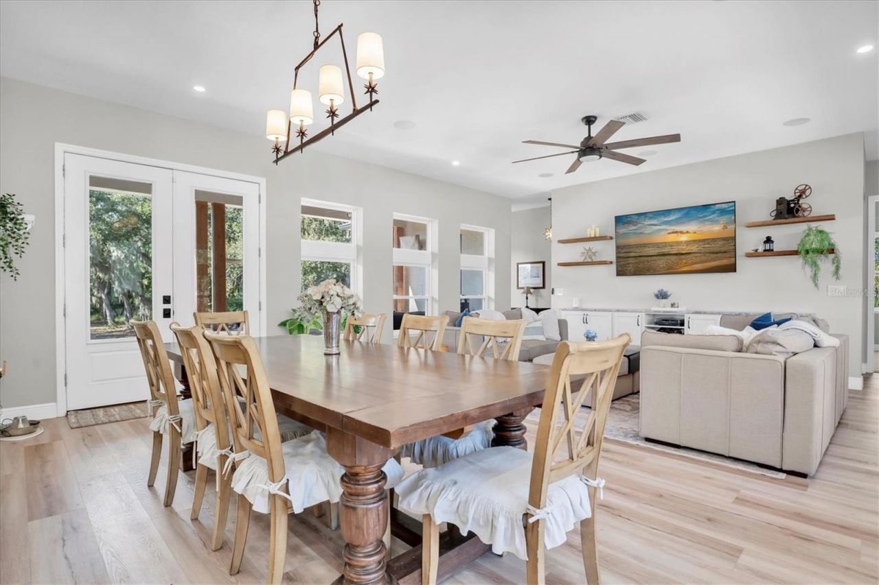 1605 Center Road, Terra Ceia, FL 34250 Photo