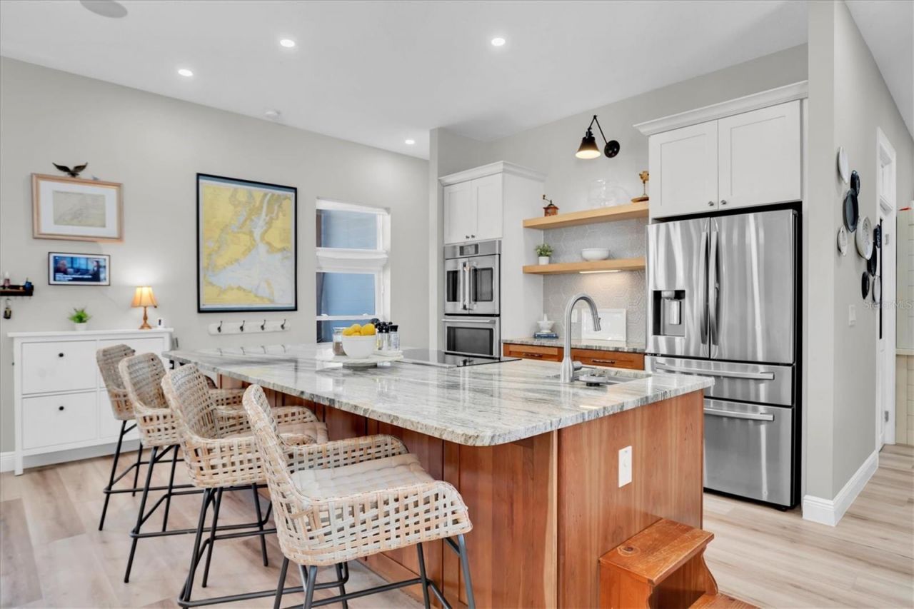 1605 Center Road, Terra Ceia, FL 34250 Photo