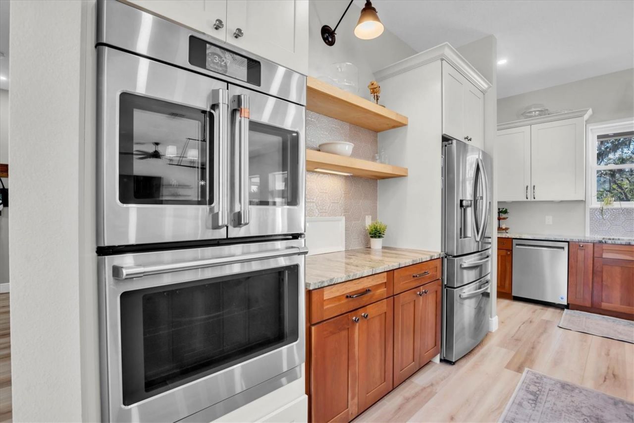 1605 Center Road, Terra Ceia, FL 34250 Photo