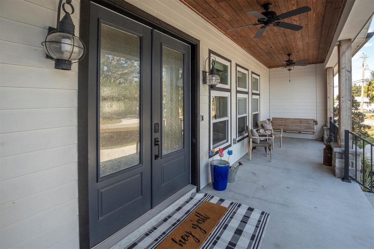 1605 Center Road, Terra Ceia, FL 34250 Photo