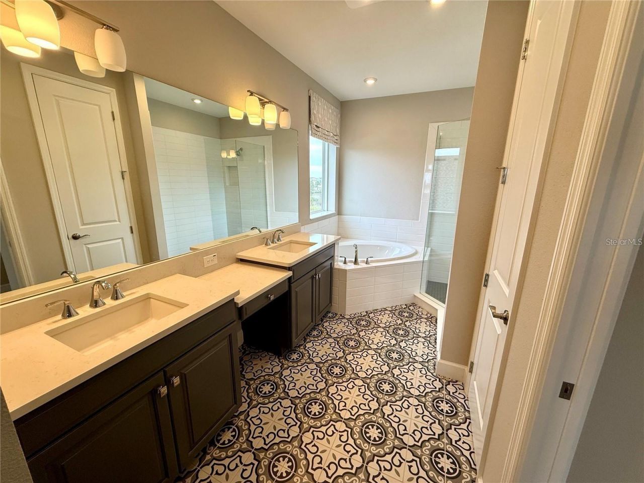 5967 Maidenstone Way, Palmetto, FL 34221 Photo