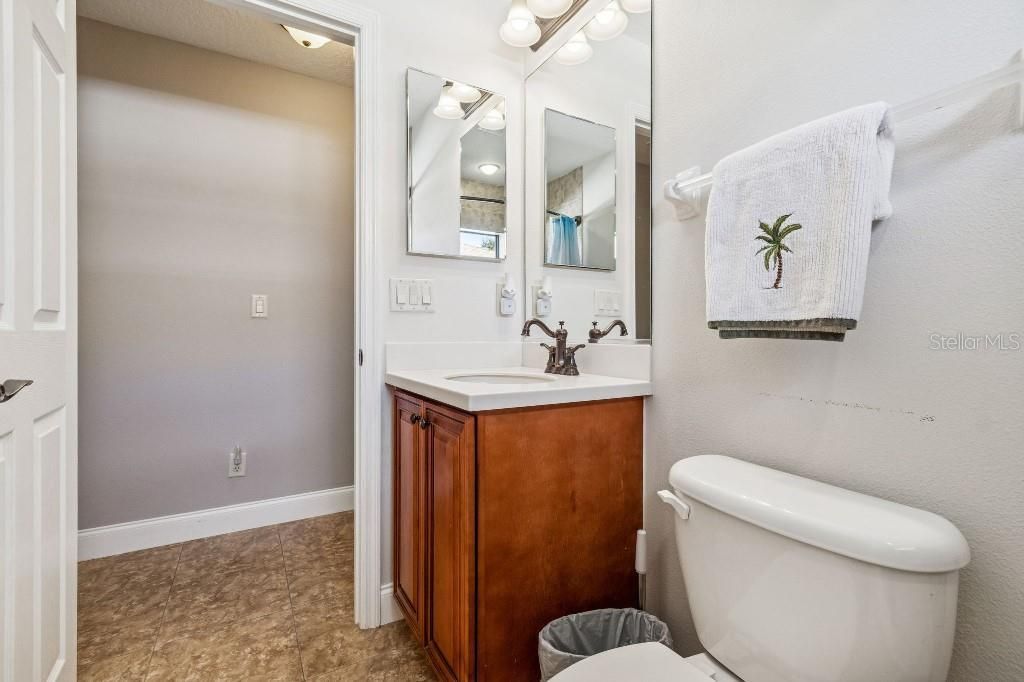 7119 35th Lane E, Sarasota, FL 34243 Photo