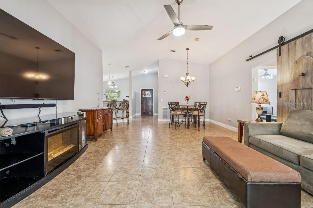 7119 35th Lane E, Sarasota, FL 34243 Photo