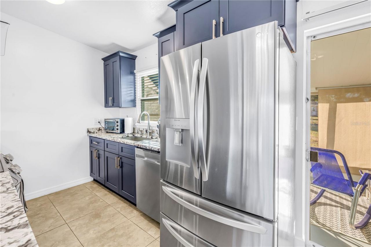 5758 Dartmouth Avenue N, Saint Petersburg, FL 33710 Photo