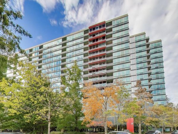 800 Elgin Road, Unit 715, Evanston, IL 60201