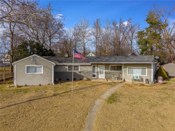 704 W Frost Street, Plattsburg, MO 64477