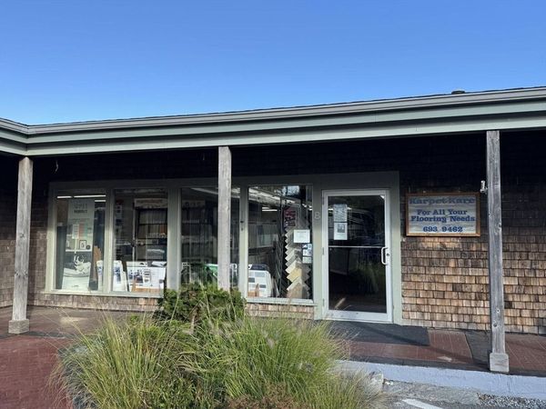 455 State Rd, Unit 8, Tisbury, MA 02568