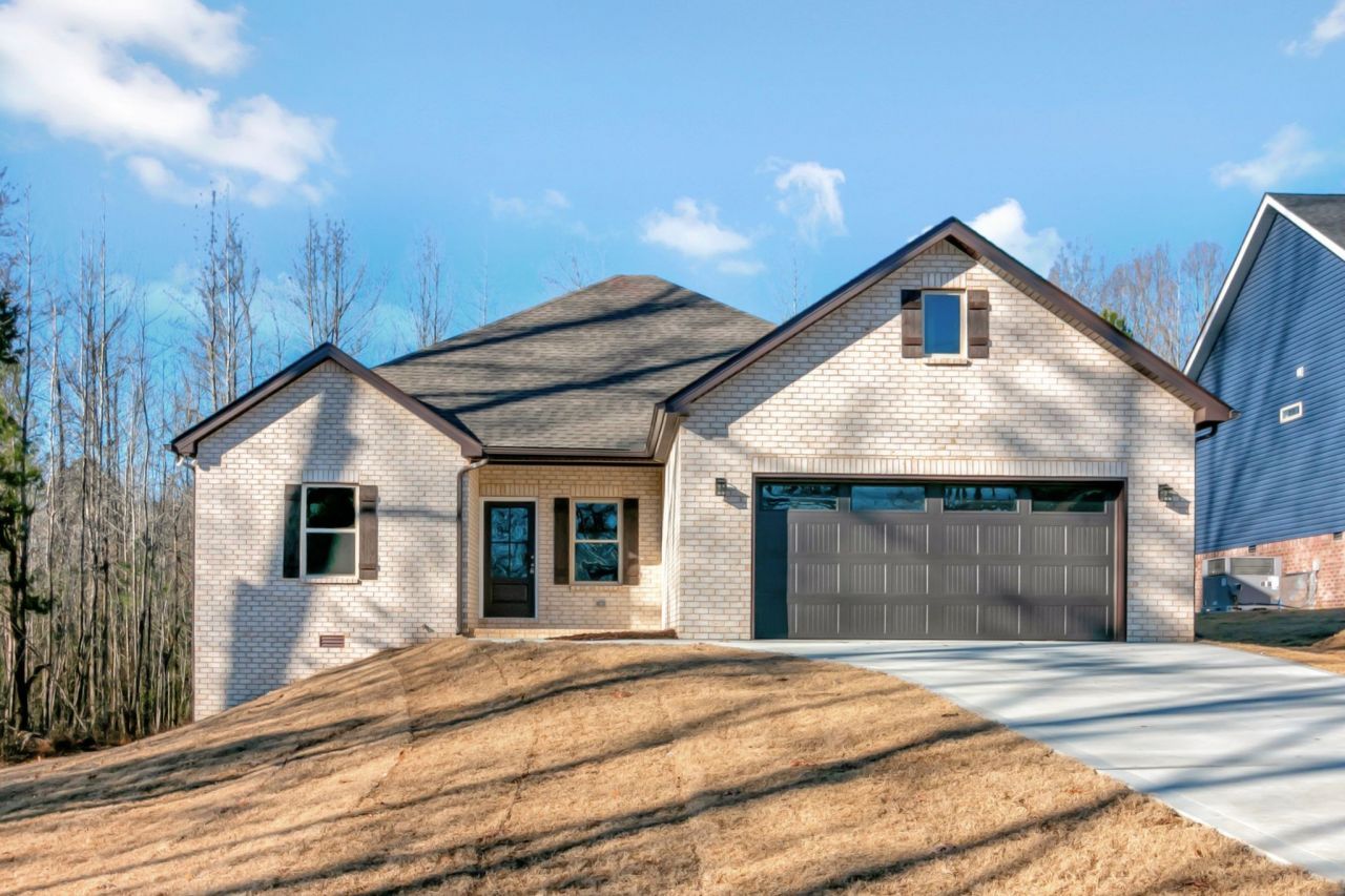 96 Mockingbird Ln, Paris, TN 38242 Main Photo