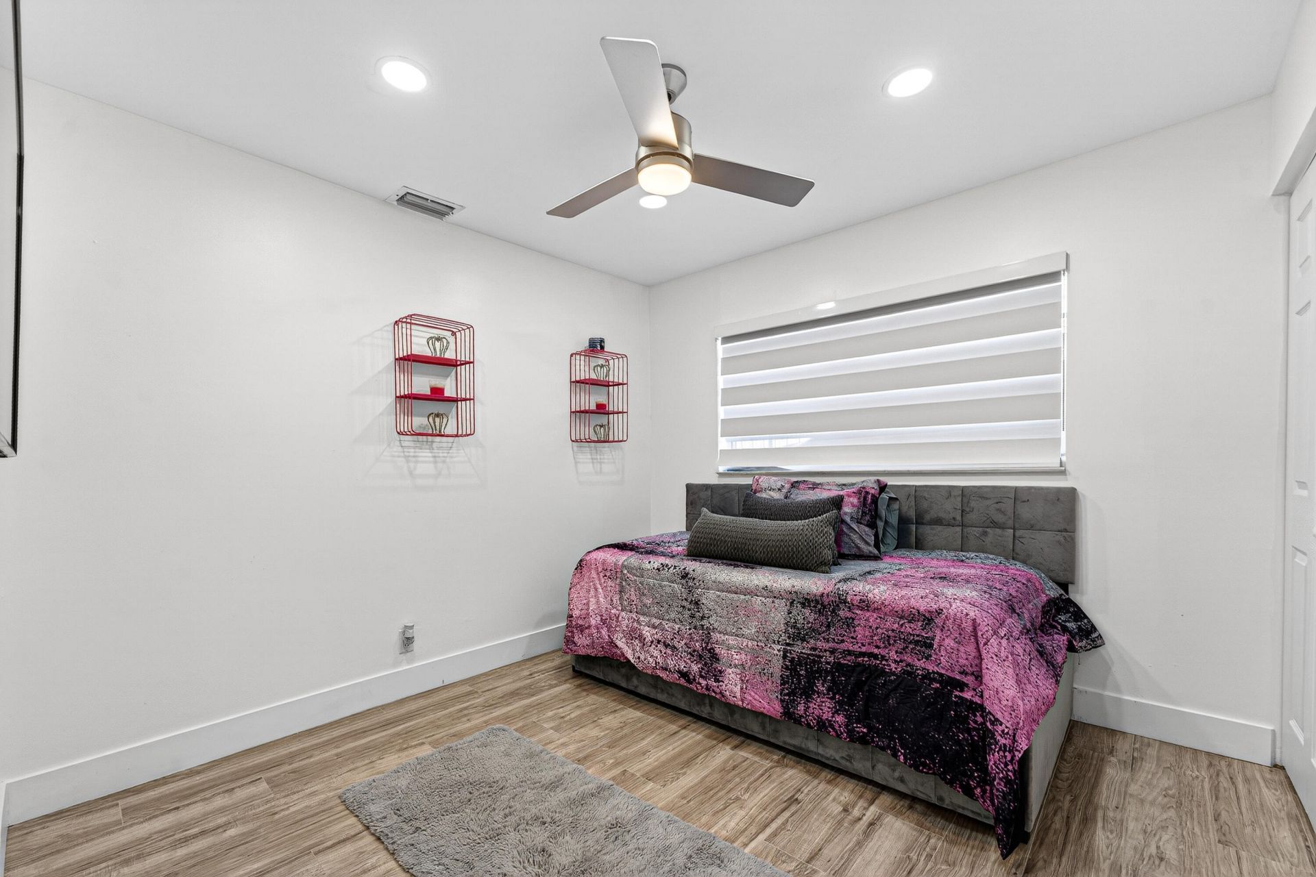 851 SW 67th Avenue, North Lauderdale, FL 33068 Photo