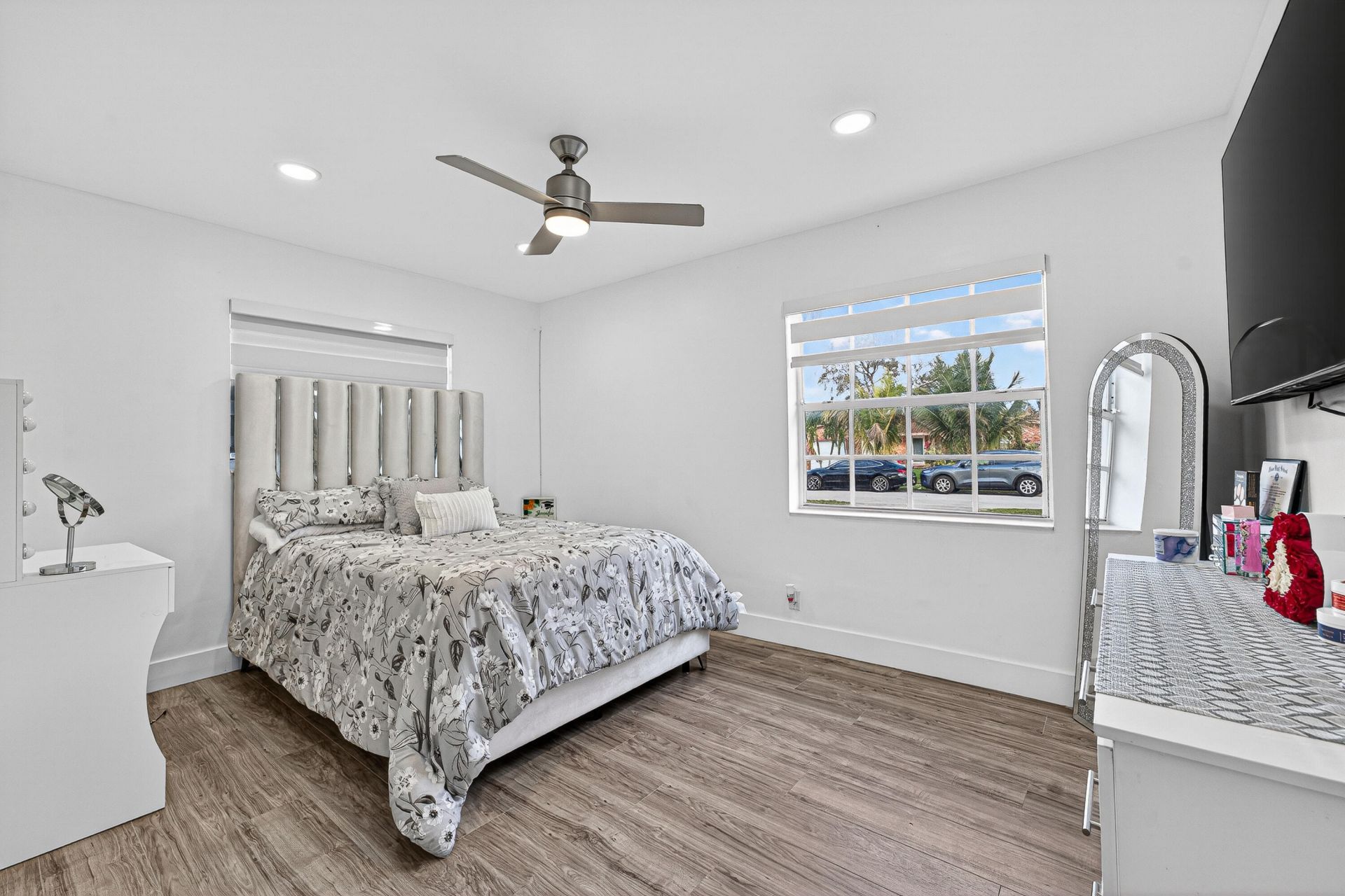 851 SW 67th Avenue, North Lauderdale, FL 33068 Photo