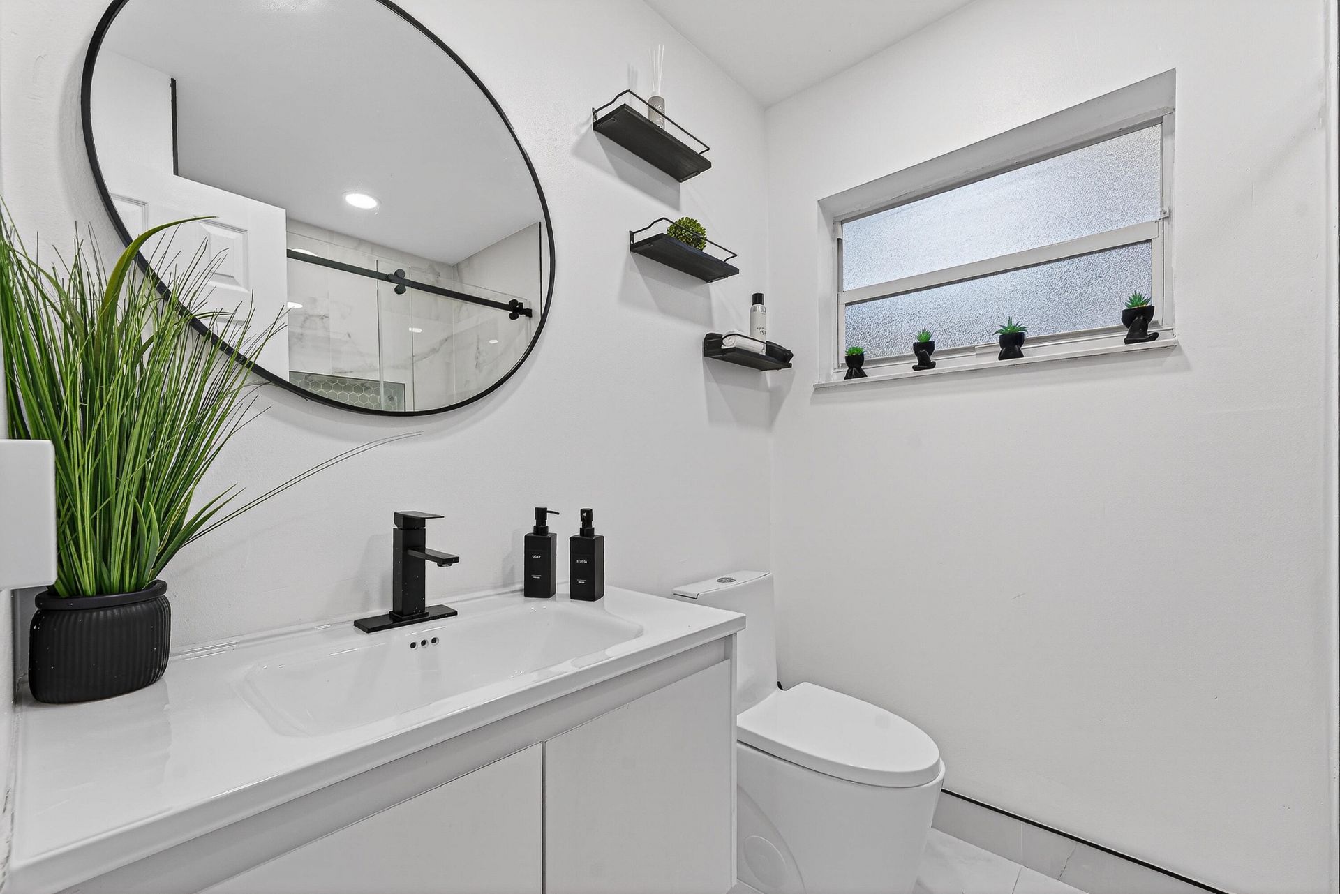 851 SW 67th Avenue, North Lauderdale, FL 33068 Photo