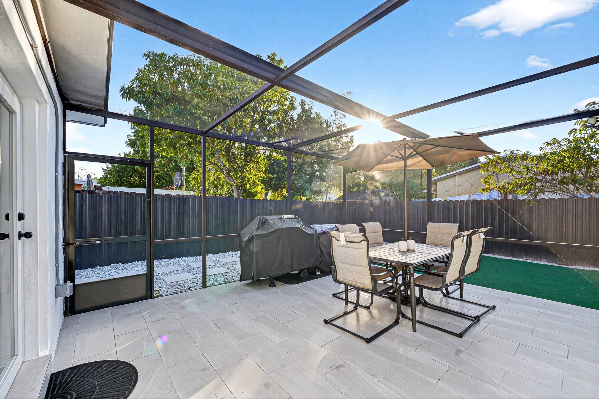 851 SW 67th Avenue, North Lauderdale, FL 33068 Photo