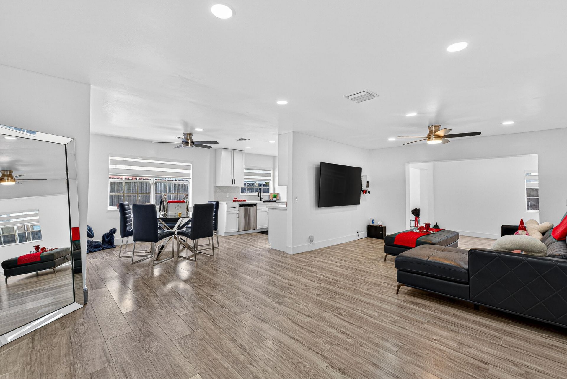 851 SW 67th Avenue, North Lauderdale, FL 33068 Photo