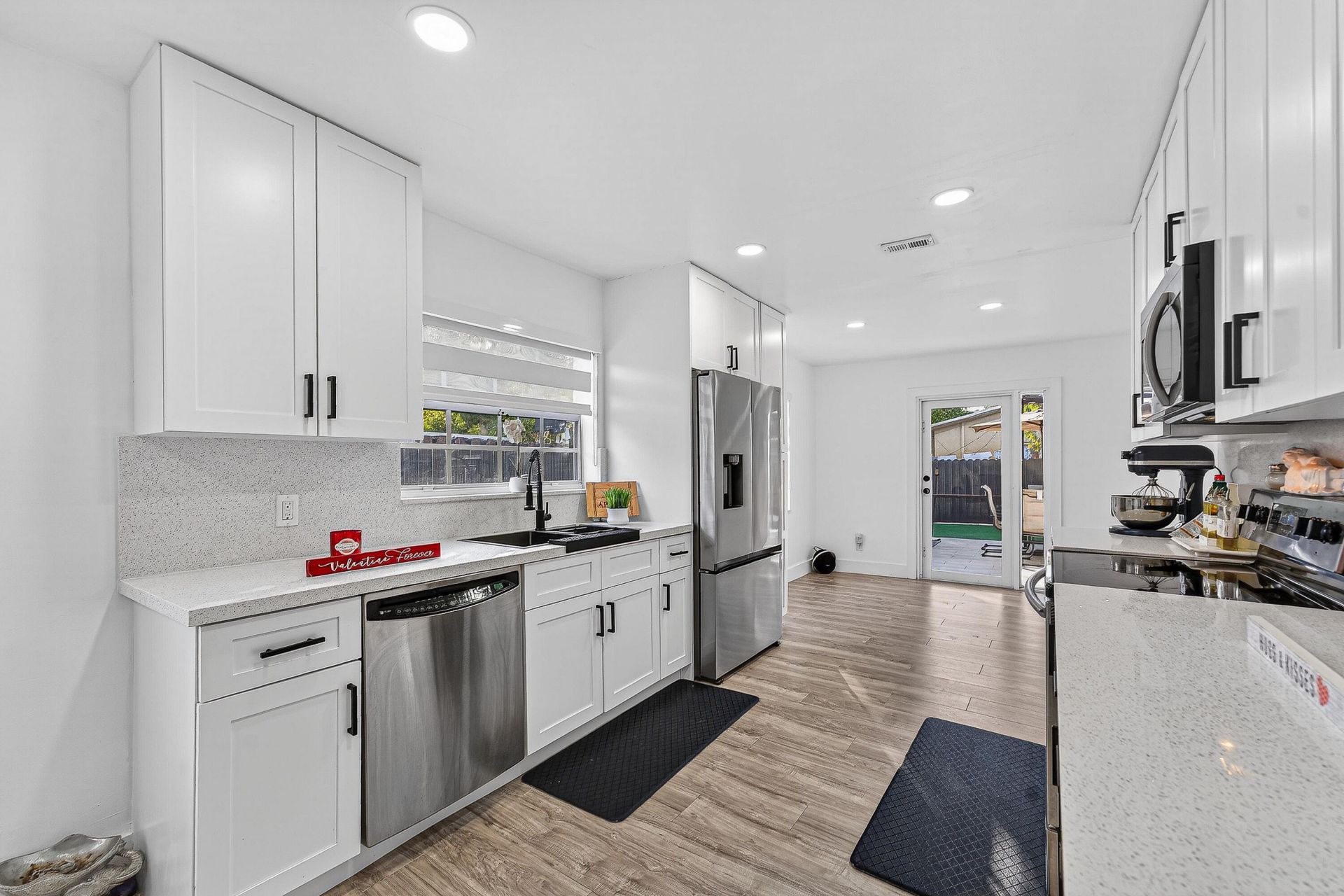 851 SW 67th Avenue, North Lauderdale, FL 33068 Photo