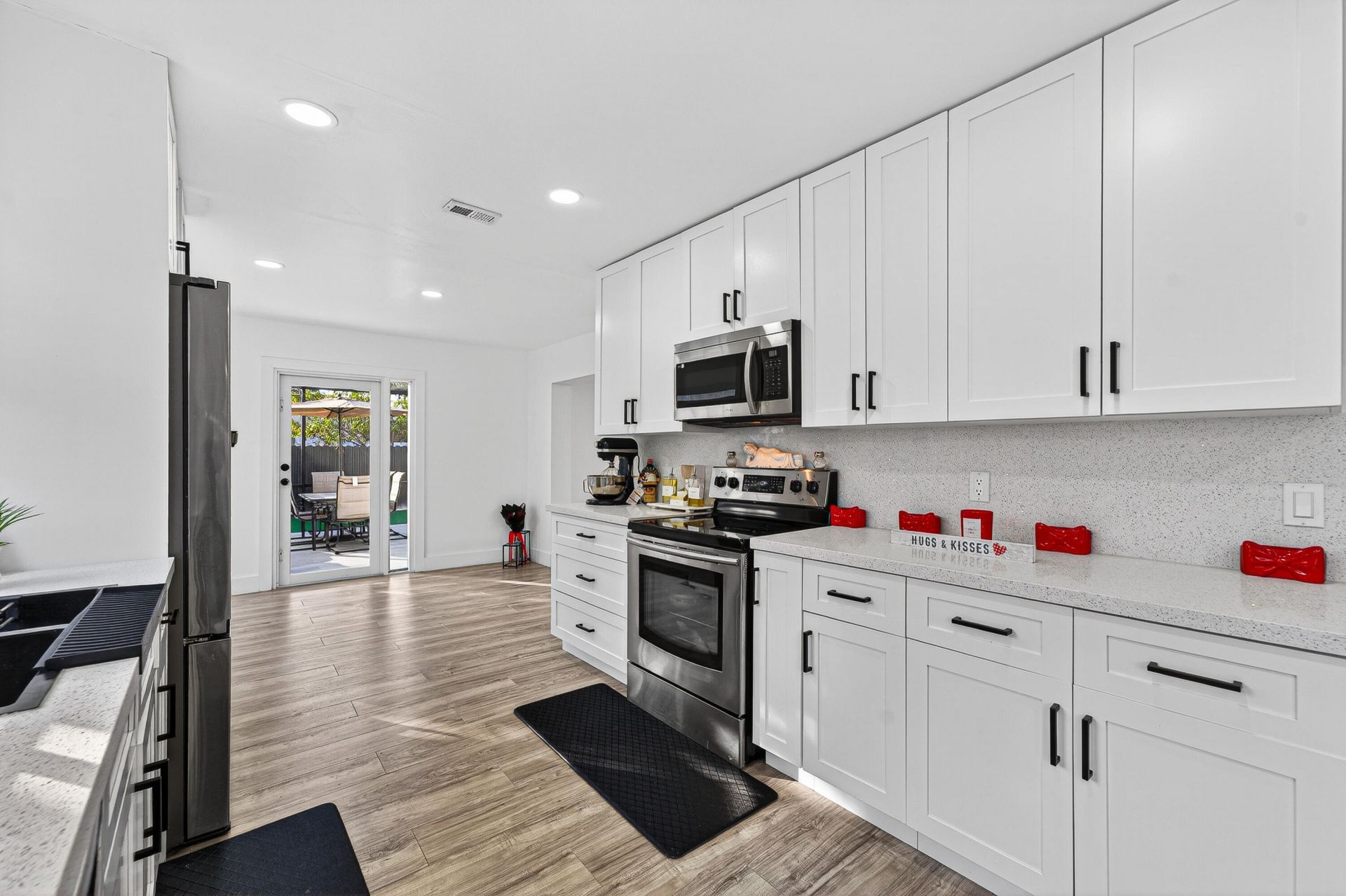 851 SW 67th Avenue, North Lauderdale, FL 33068 Photo