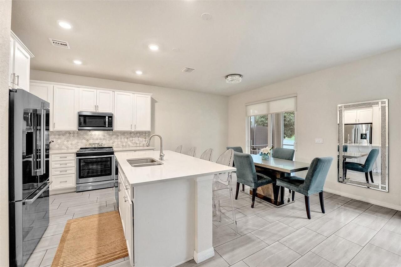 5068 Greenway Drive, Hollywood, FL 33021 Photo