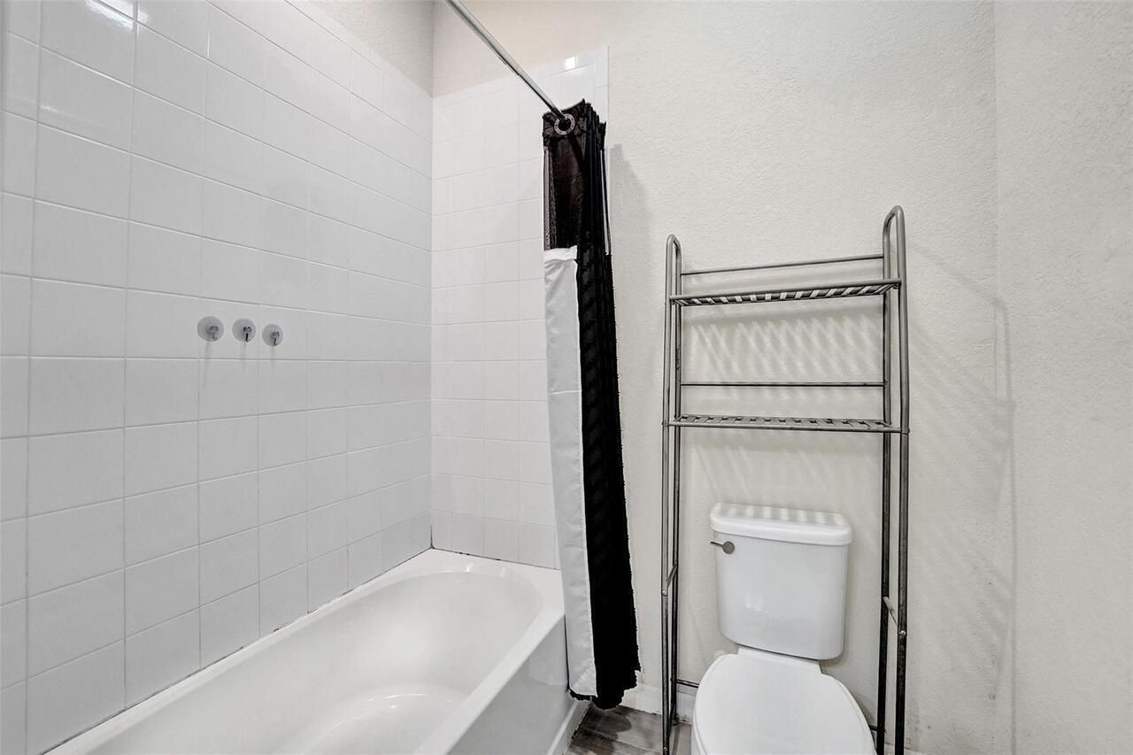 5068 Greenway Dr, Hollywood, FL 33021 Photo