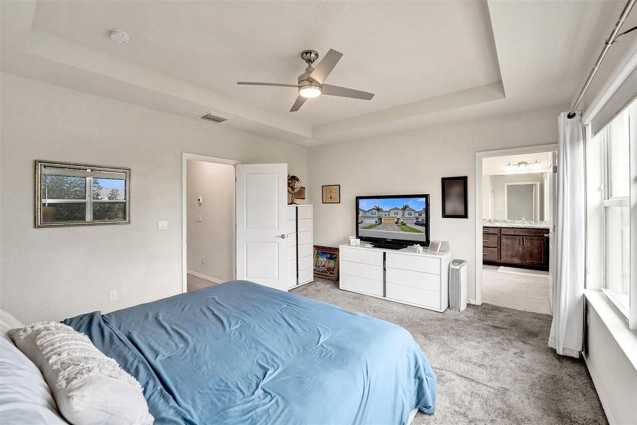 5068 Greenway Drive, Hollywood, FL 33021 Photo