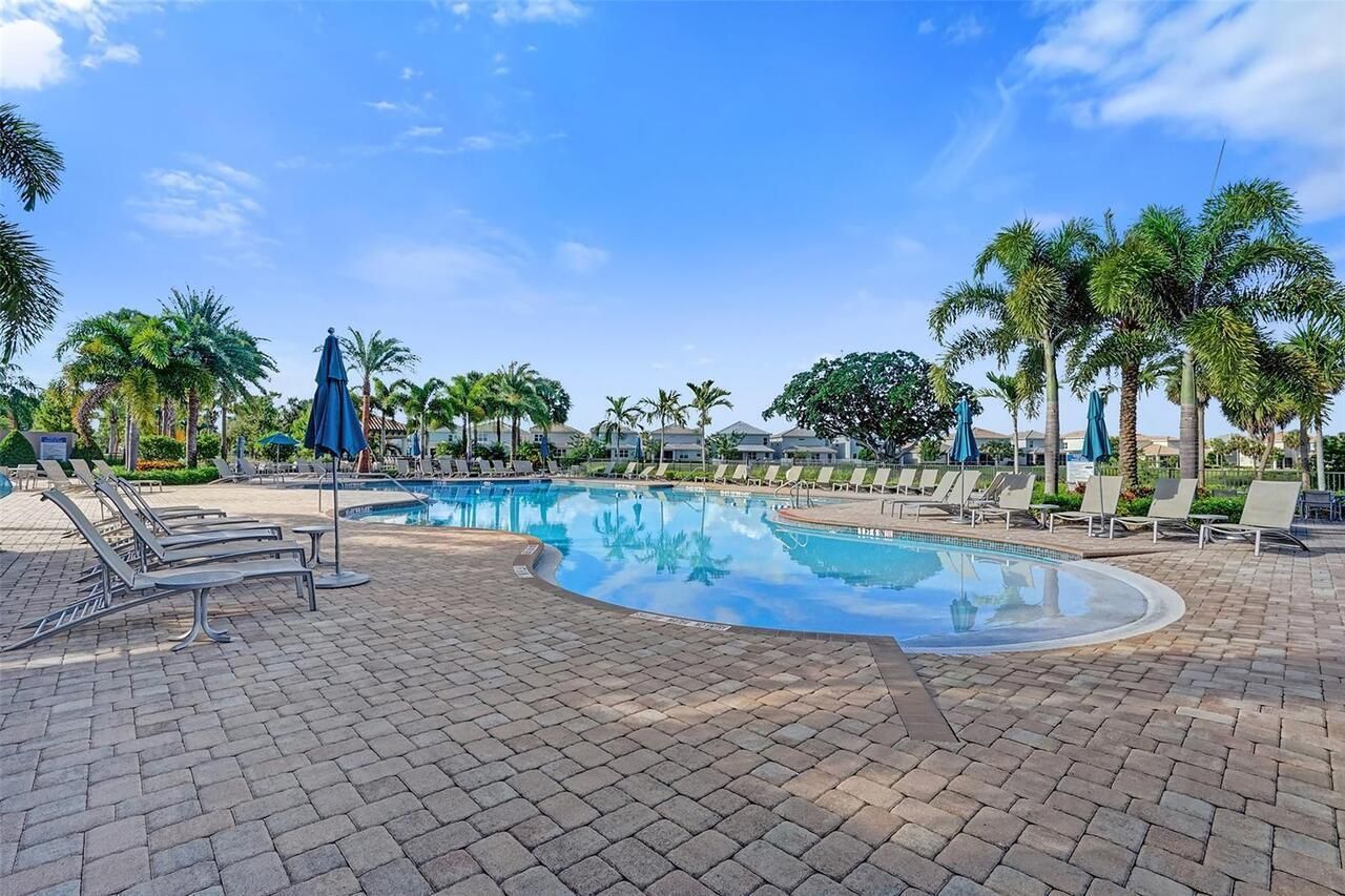 5068 Greenway Dr, Hollywood, FL 33021 Photo