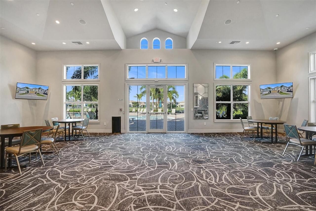 5068 Greenway Drive, Hollywood, FL 33021 Photo