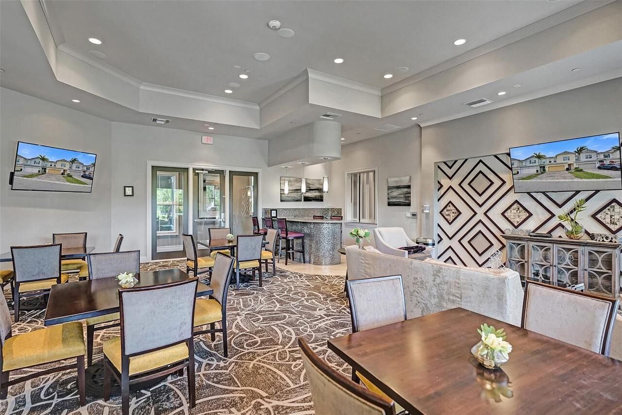 5068 Greenway Drive, Hollywood, FL 33021 Photo