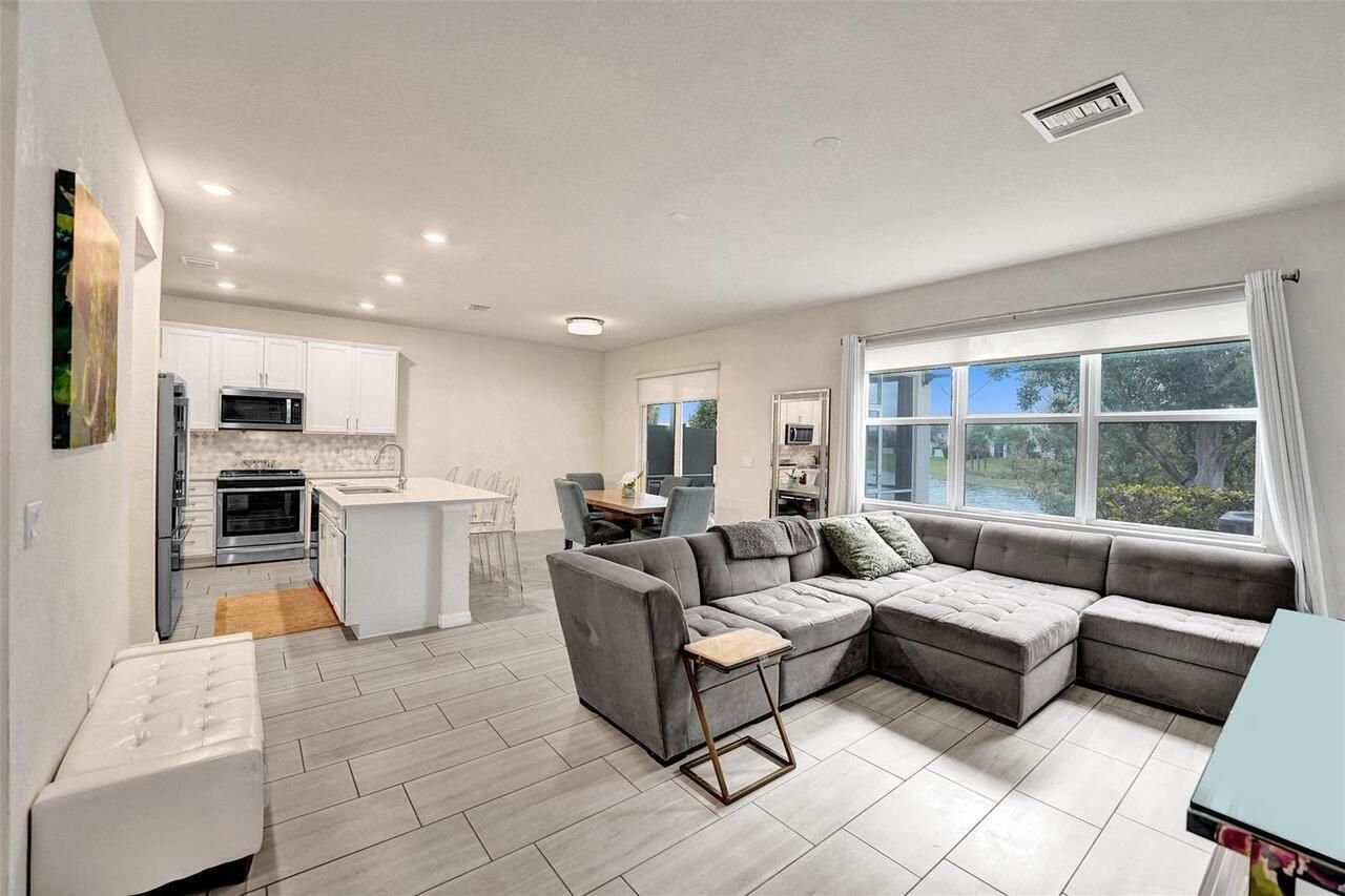 5068 Greenway Dr, Hollywood, FL 33021 Photo