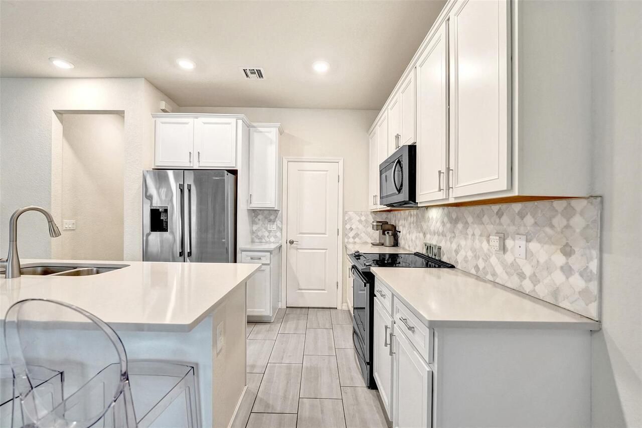 5068 Greenway Drive, Hollywood, FL 33021 Photo