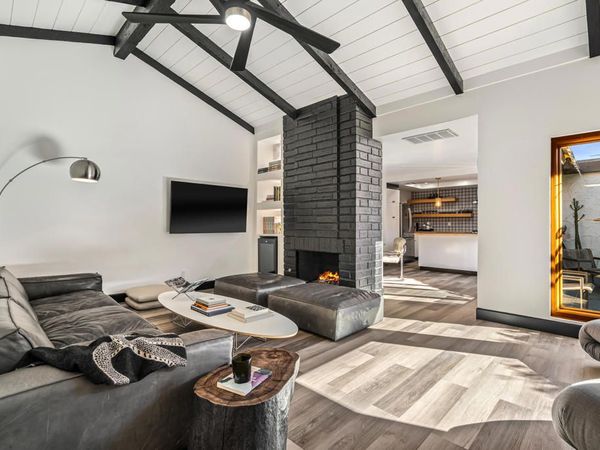 2262 S Linden Way, Unit B, Palm Springs, CA 92264