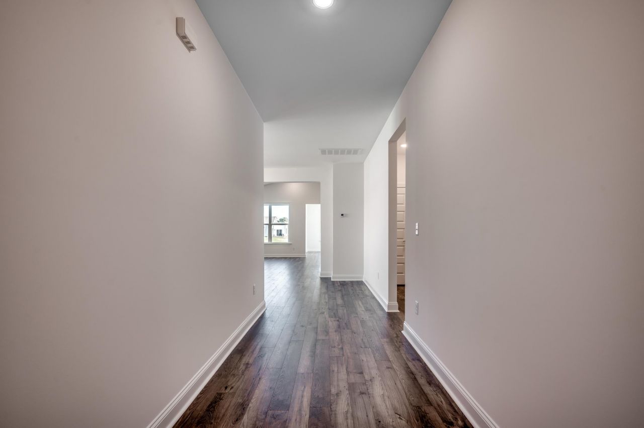 608 Canborough Lane Photo 14