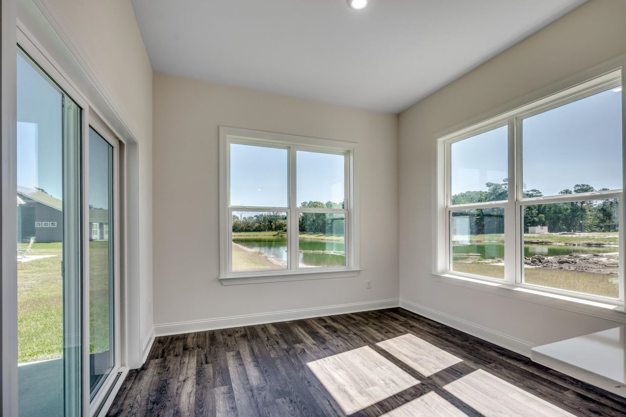 608 Canborough Lane Photo 24