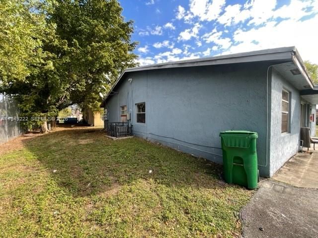 2216 NW 15th Ave, Fort Lauderdale, FL 33311 Photo