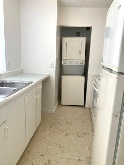 2216 NW 15th Ave, Fort Lauderdale, FL 33311 Photo