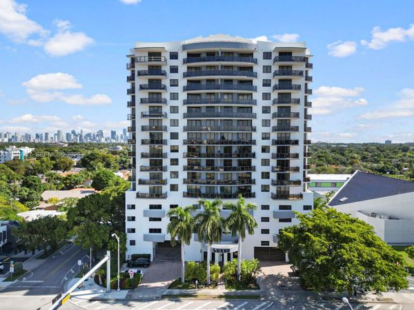 2301 SW 27th Ave, Unit 1403, Miami, FL 33145