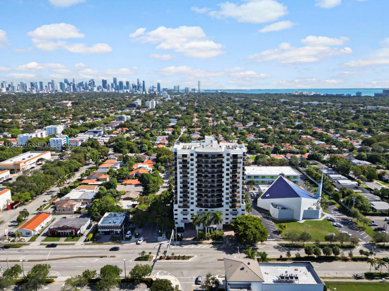 2301 SW 27th Ave, Unit 1403, Miami, FL 33145 Photo