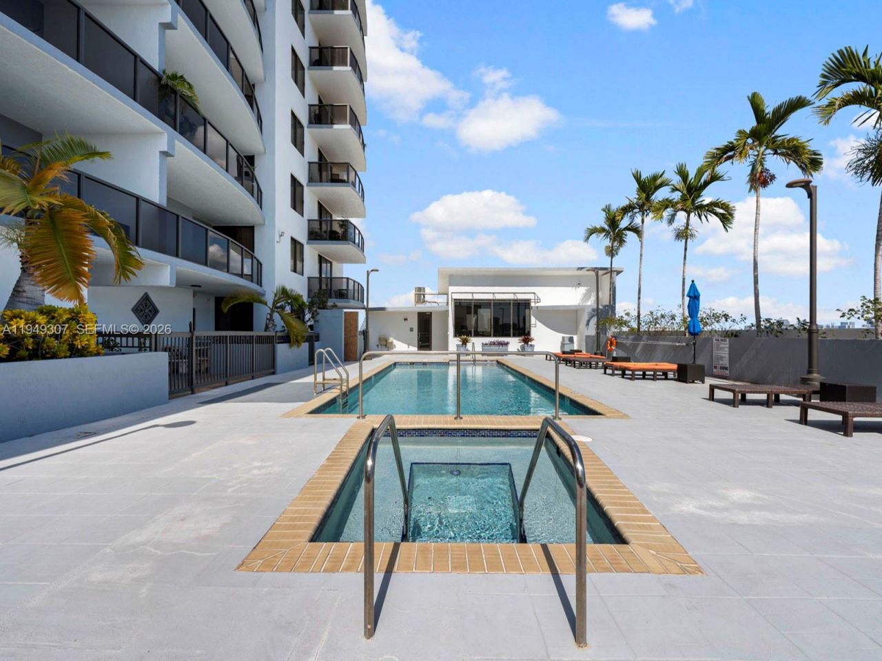 2301 SW 27th Ave , Unit 1403, Miami, FL 33145 Photo