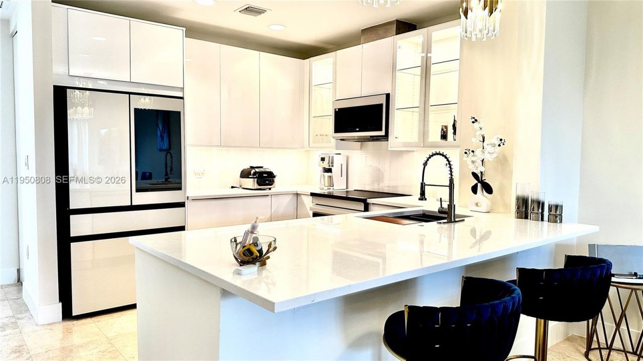 814 NE 19th Ave , Fort Lauderdale, FL 33304 Photo