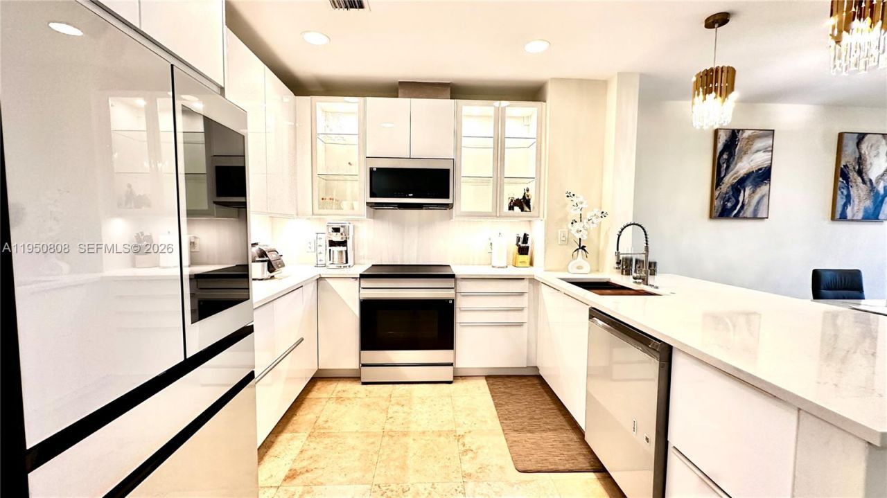 814 NE 19th Ave , Fort Lauderdale, FL 33304 Photo