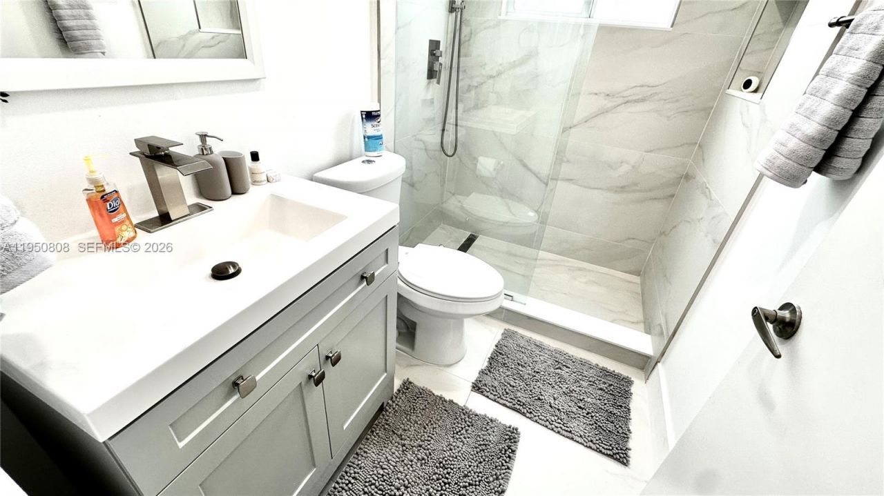 814 NE 19th Ave , Fort Lauderdale, FL 33304 Photo