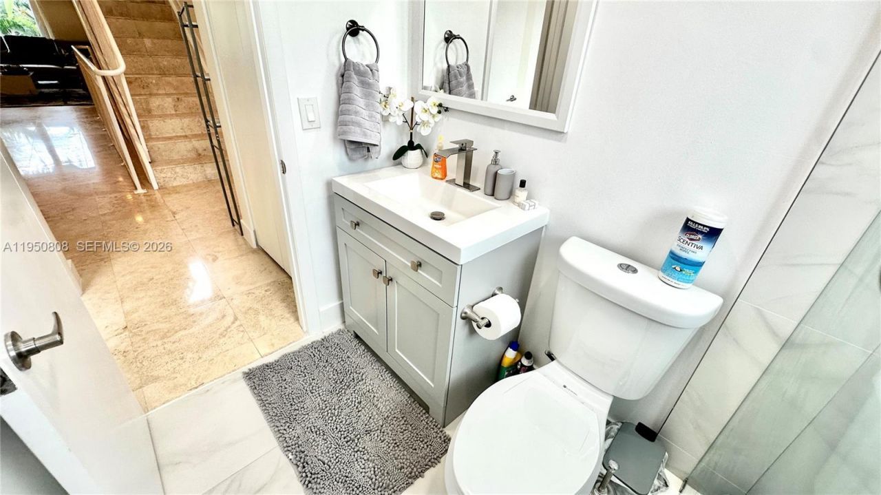 814 NE 19th Ave , Fort Lauderdale, FL 33304 Photo