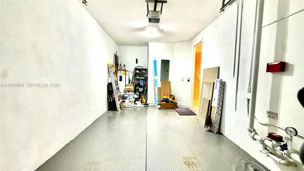 814 NE 19th Ave , Fort Lauderdale, FL 33304 Photo